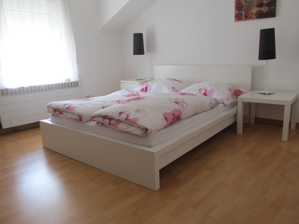 Apartments Mayen Εξωτερικό φωτογραφία