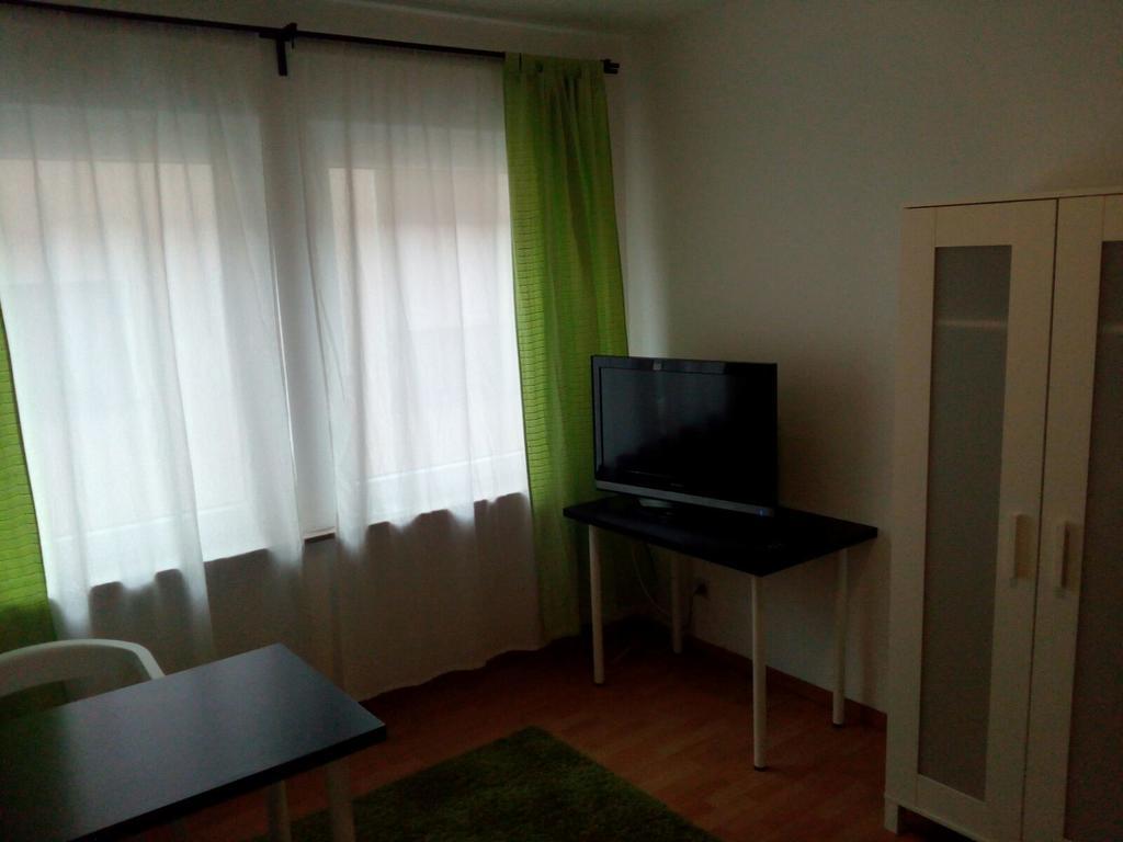 Apartments Mayen Εξωτερικό φωτογραφία